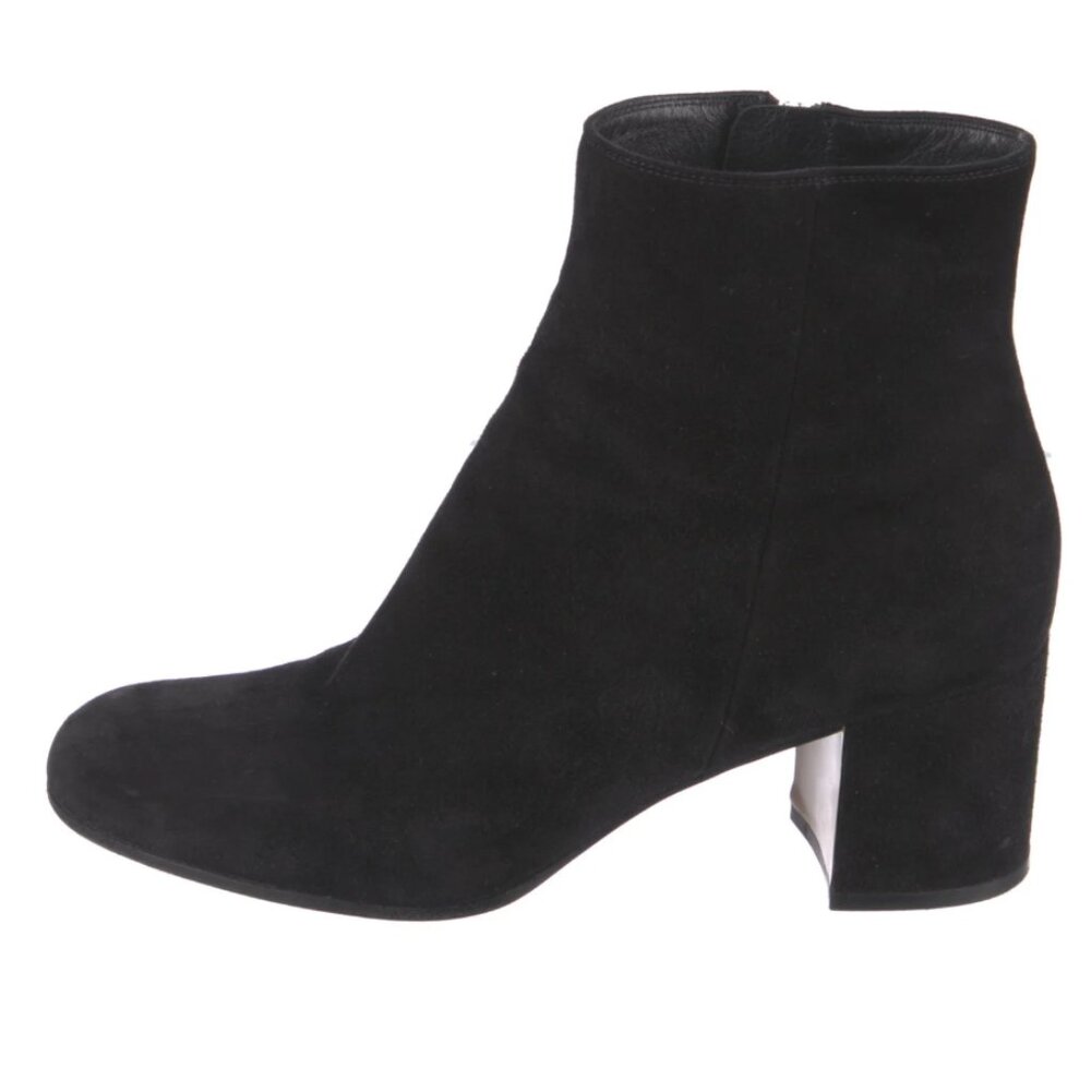 Gianvito Rossi Joelle Suede Ankle Boots 39